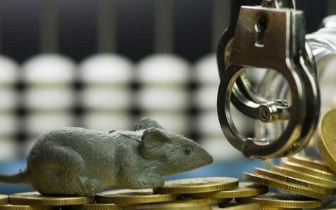 做期货行业有什么风险(做期货风险大吗)